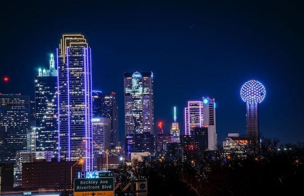 Dallas Apartment: 1100 North Zang Boulevard
