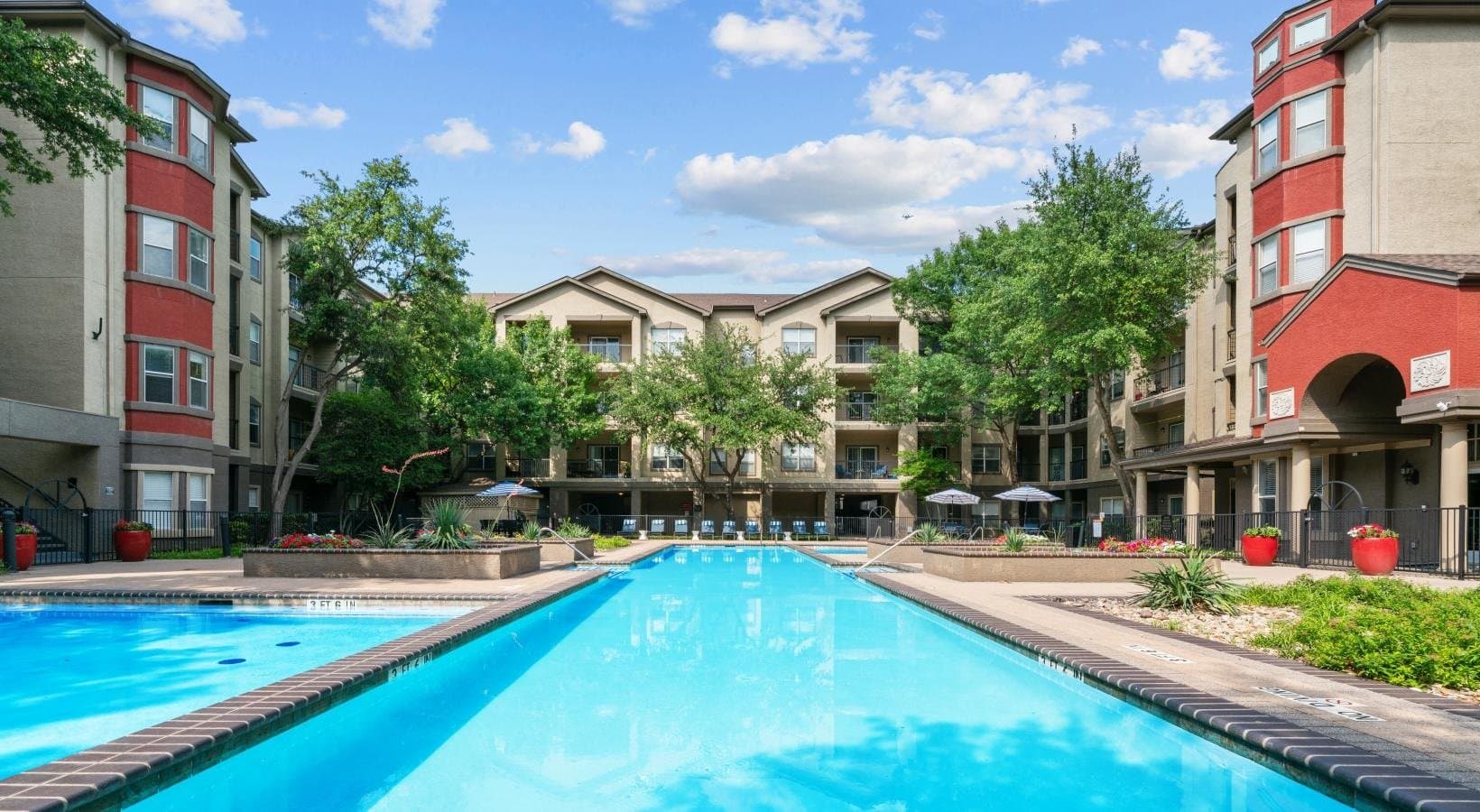 Dallas Apartment: 5720 Forest Park Road