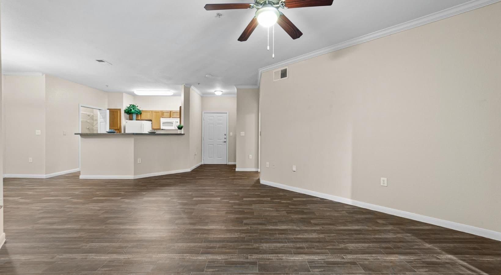 Dallas Apartment: 5720 Forest Park Road