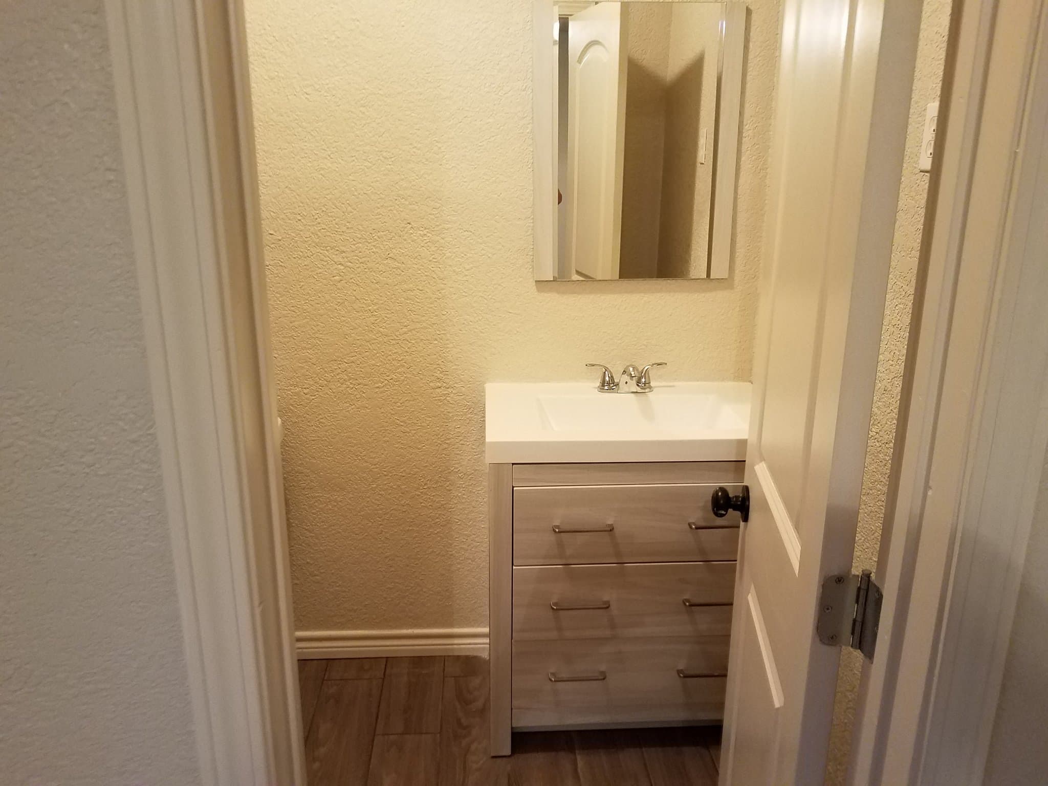 San Antonio House: 418 E Highland Blvd