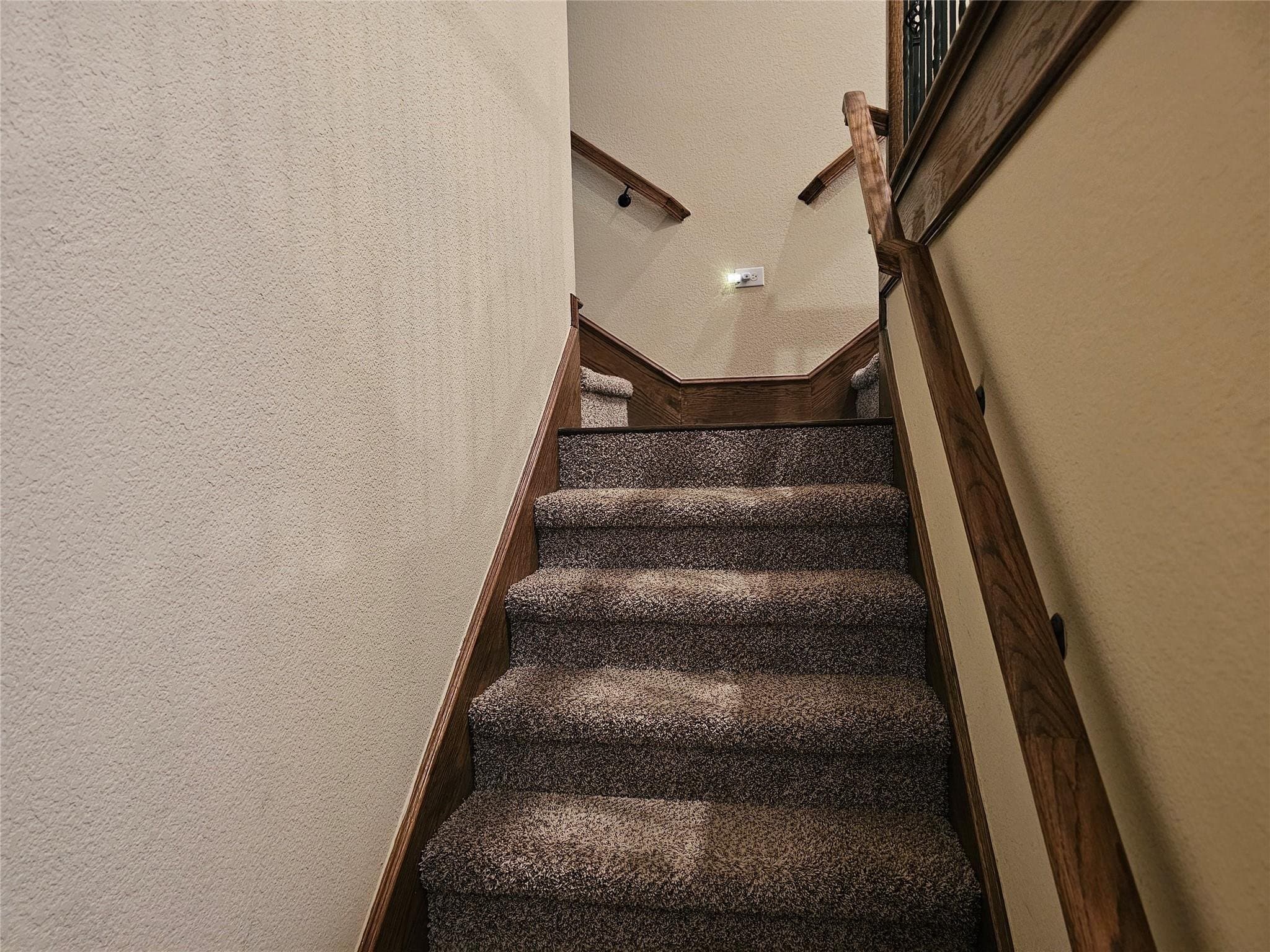 Allen Townhome: 1038 Audrey Way