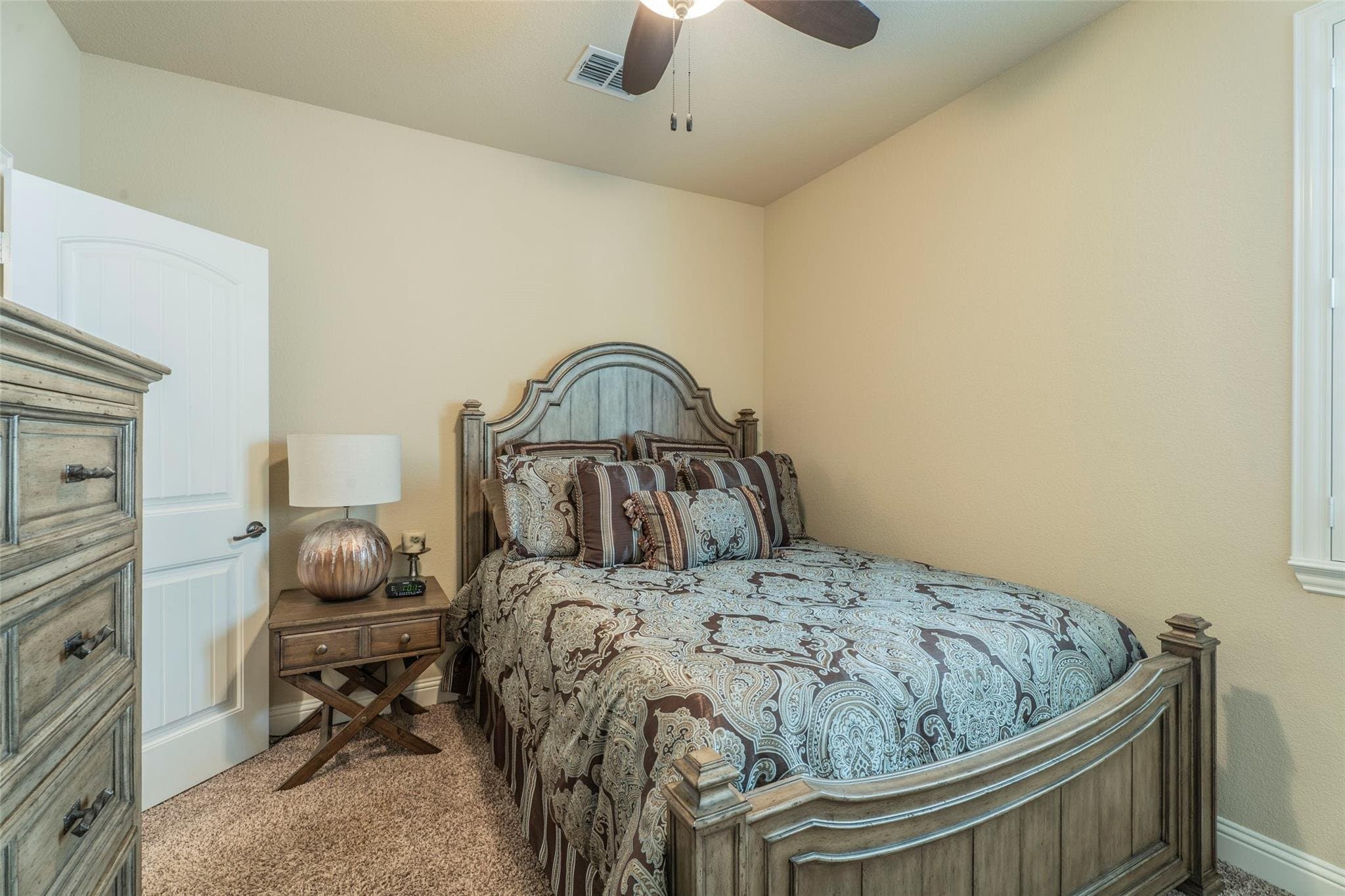 Allen Townhome: 1038 Audrey Way