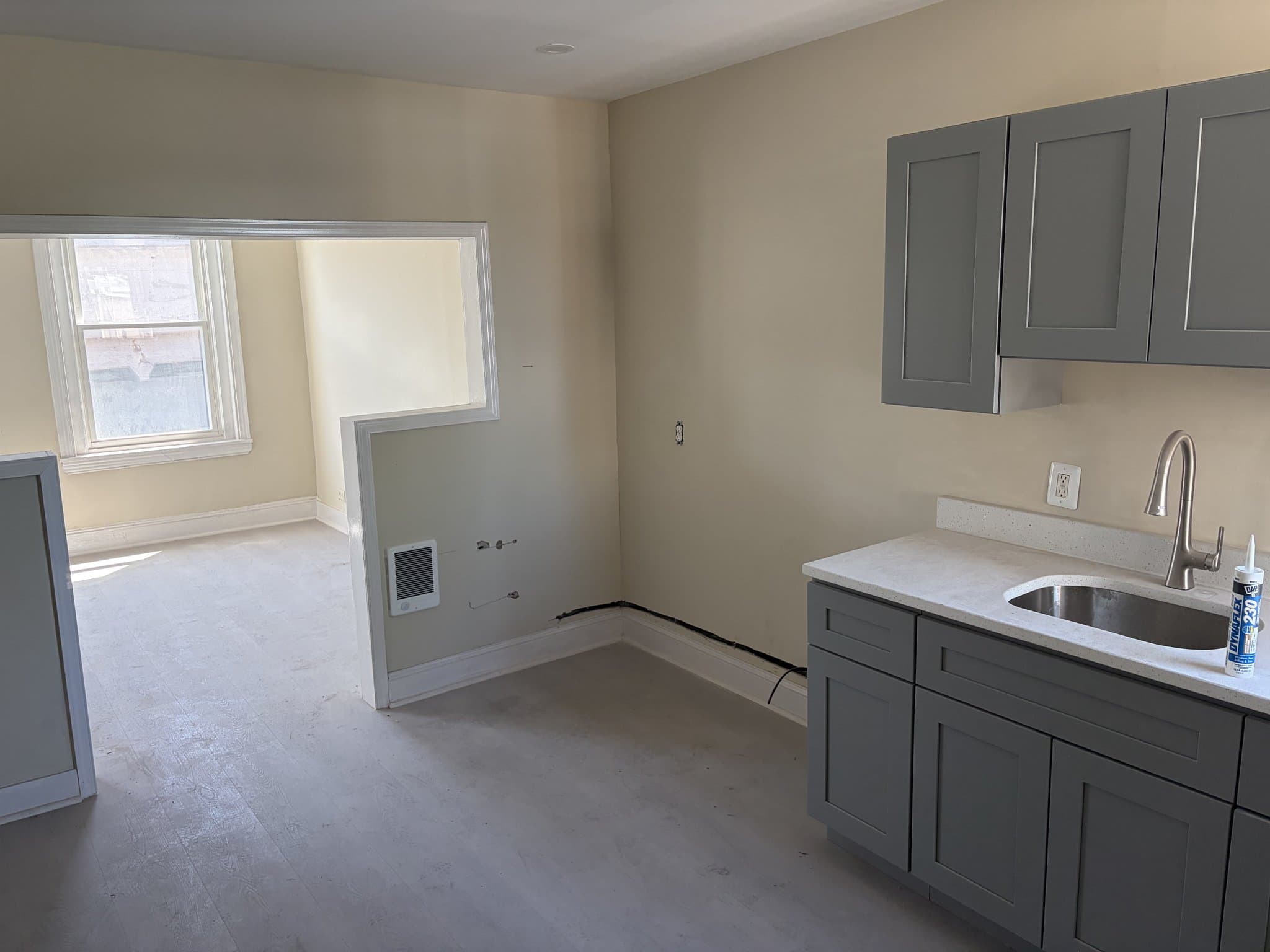 Philadelphia Apartment: 2742 Kensington Ave