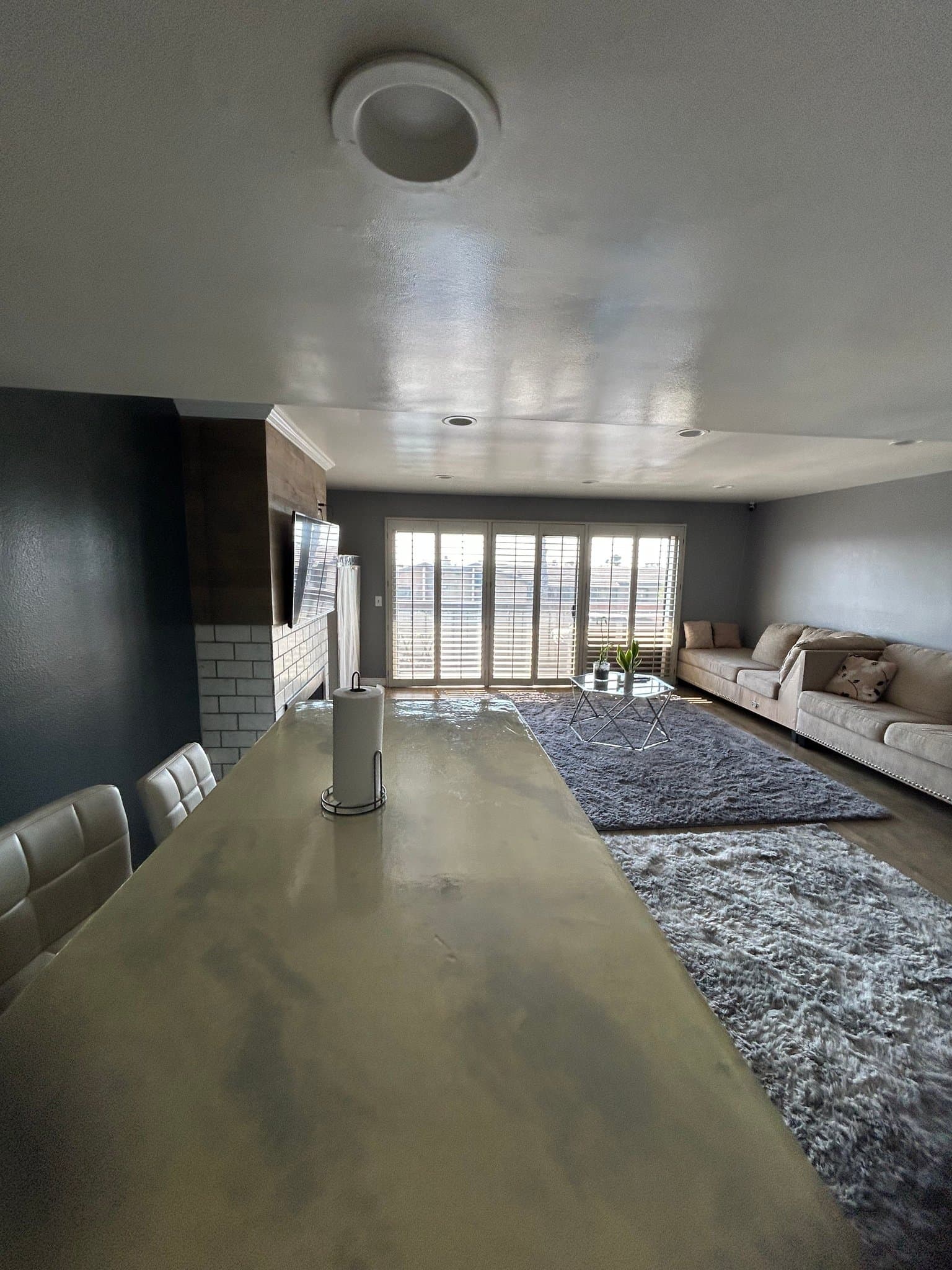 Signal Hill Single Room: 2240 N Legion Dr