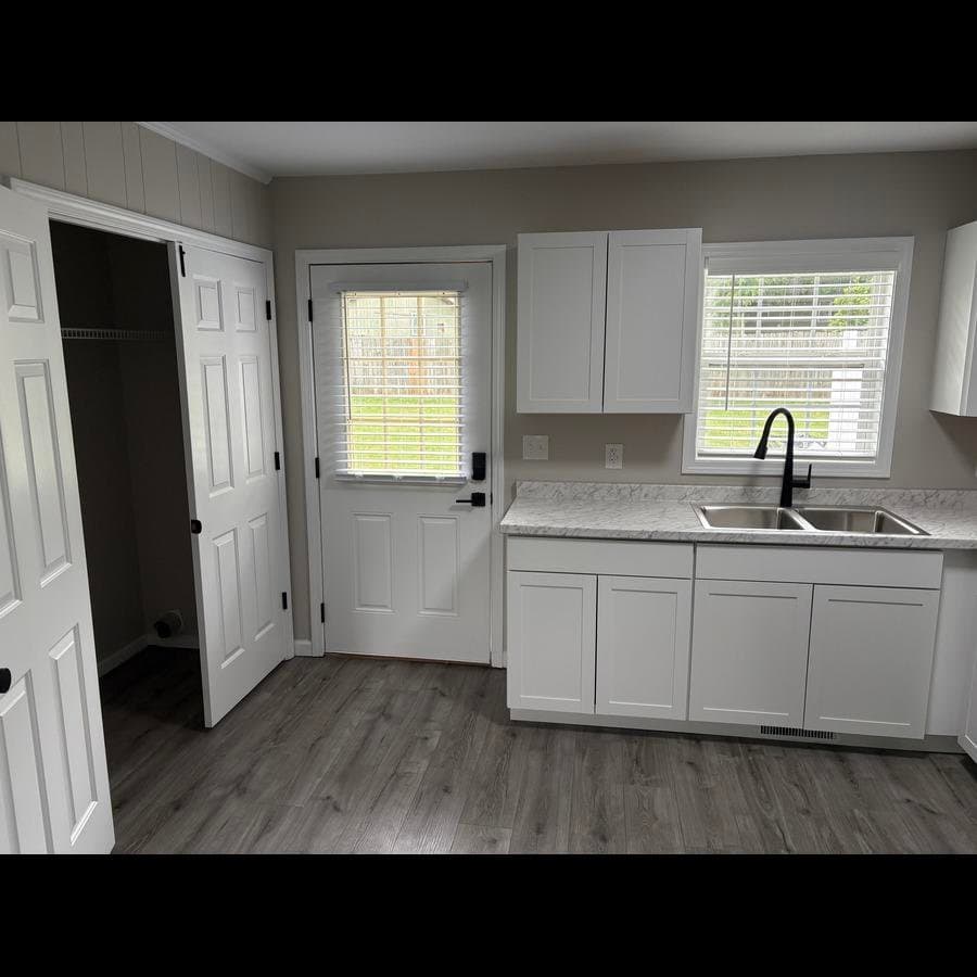 Denver Multiplex: 5508-5510 Wrenn Drive