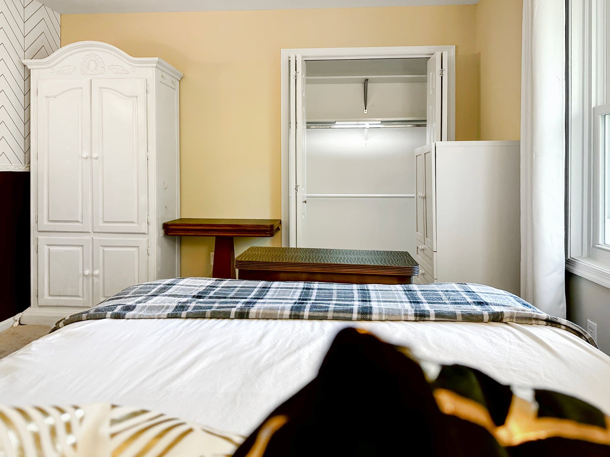 Highland House: 6636 Isle of Skye Dr, Highland MD 20777