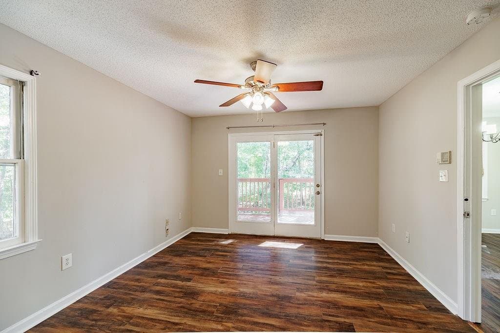 Athens Condo: 345a Research Dr