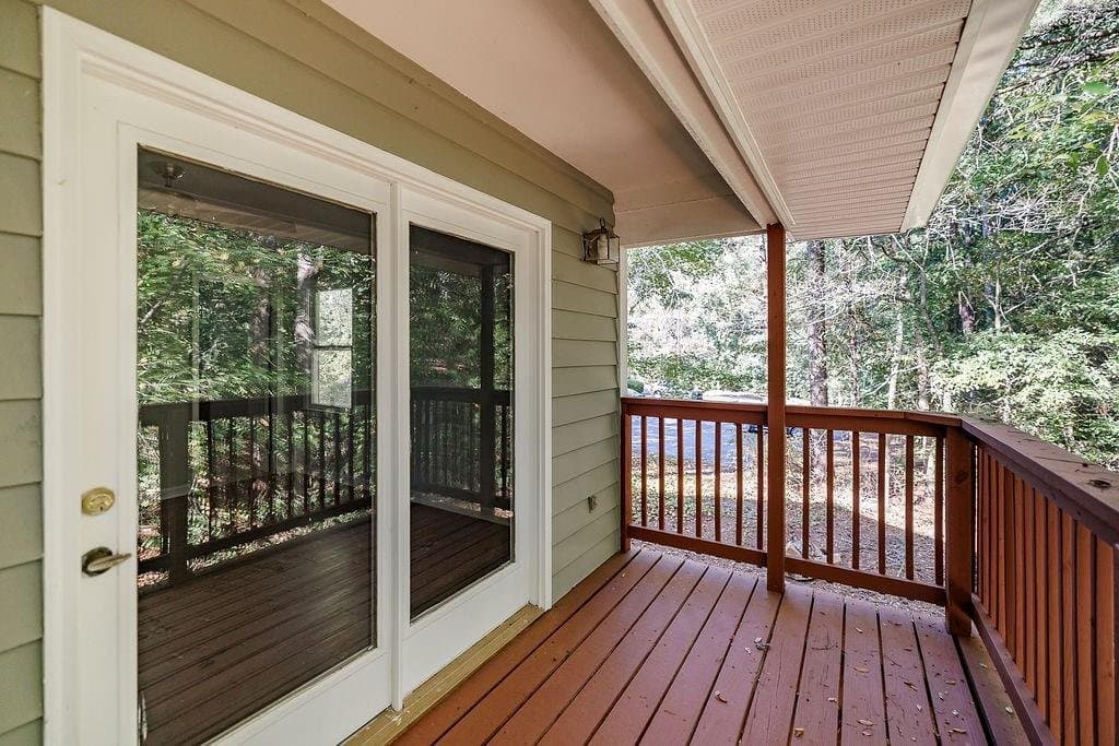 Athens Condo: 345a Research Dr