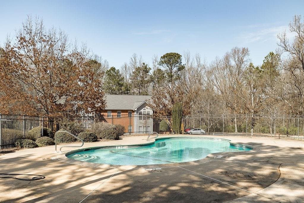 Athens Condo: 345a Research Dr