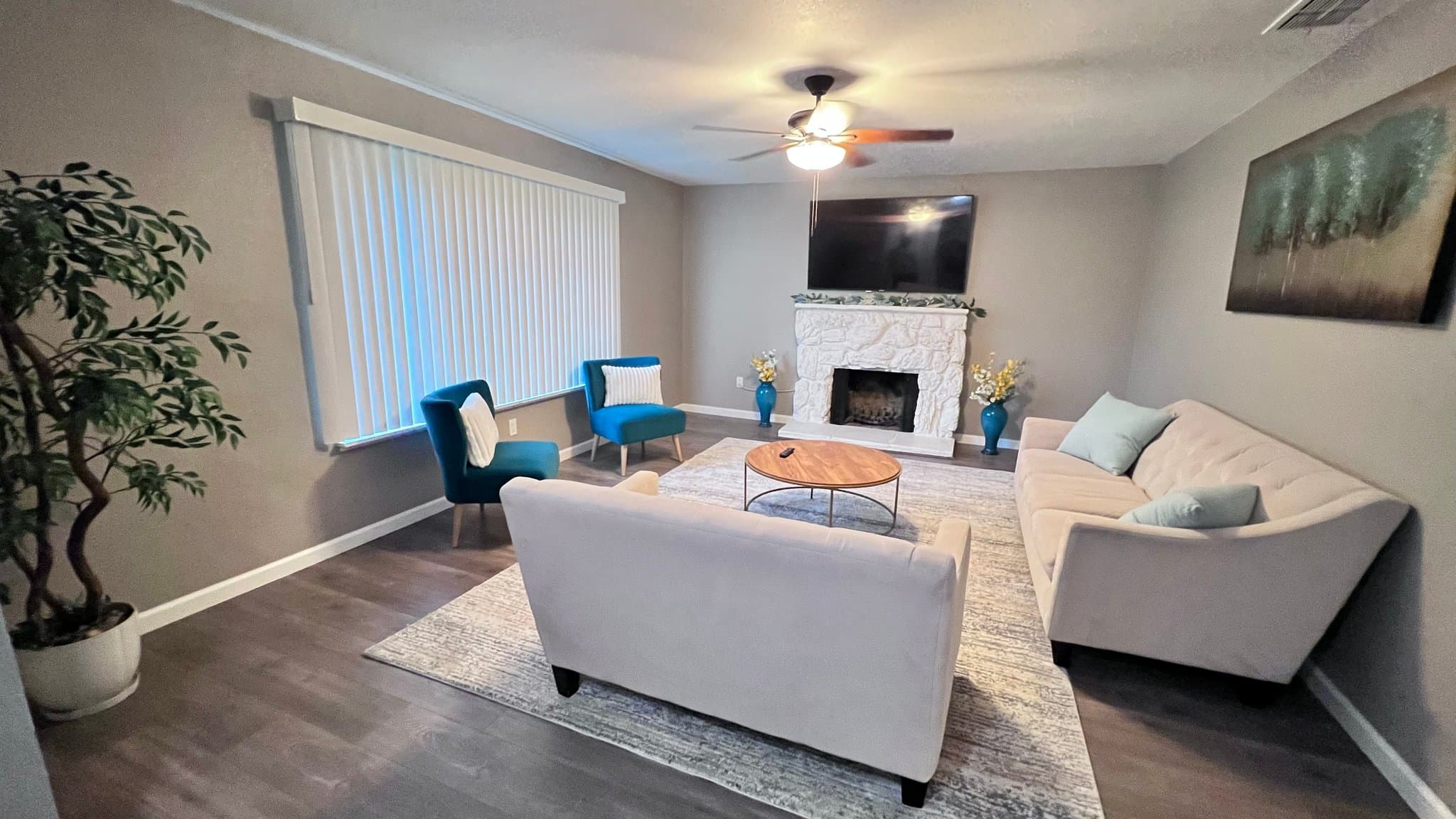 Sacramento Single Room: 3376 Hartselle Way