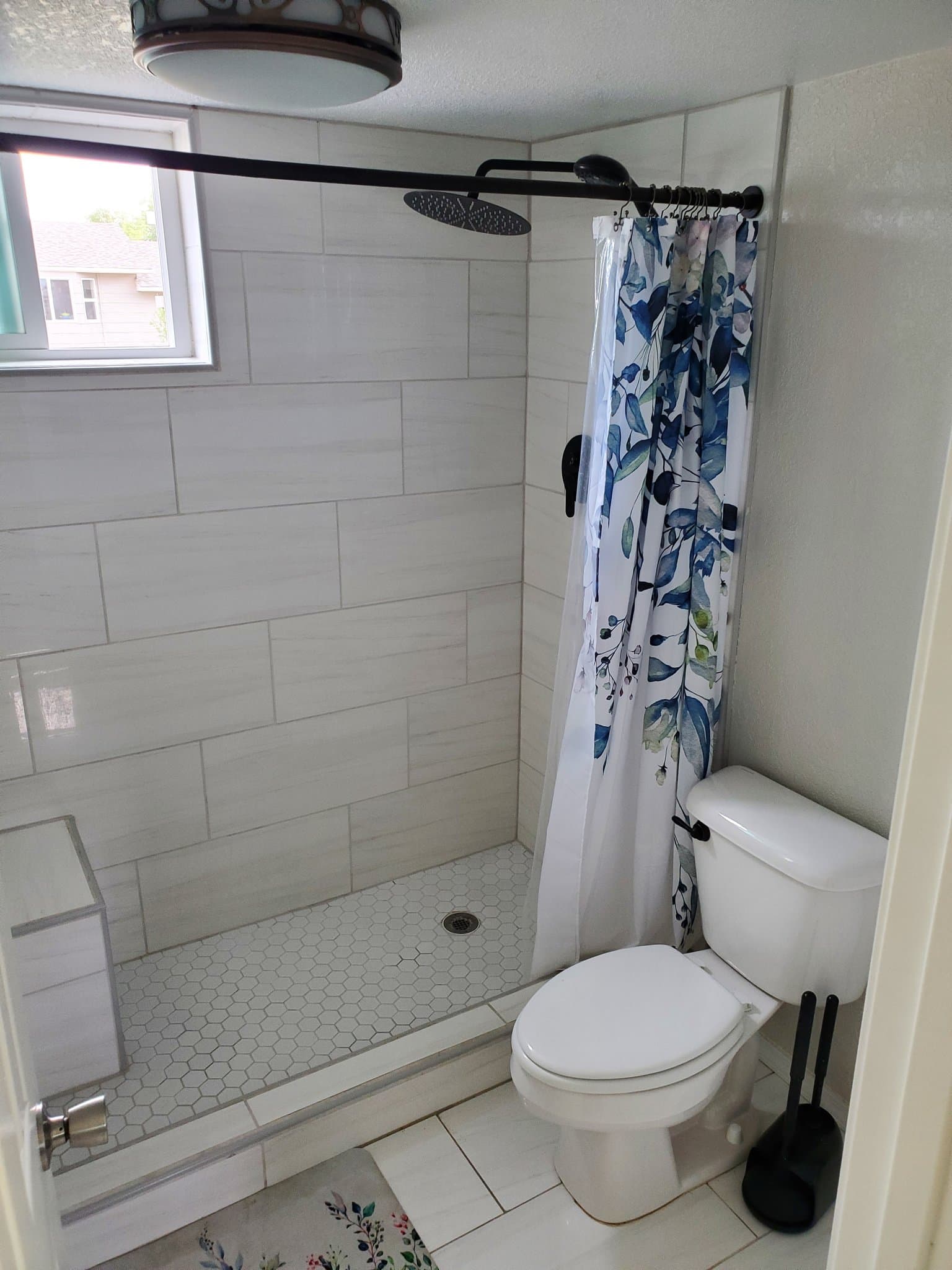 Colorado Springs Single Room: 6863 Chippewa Road
