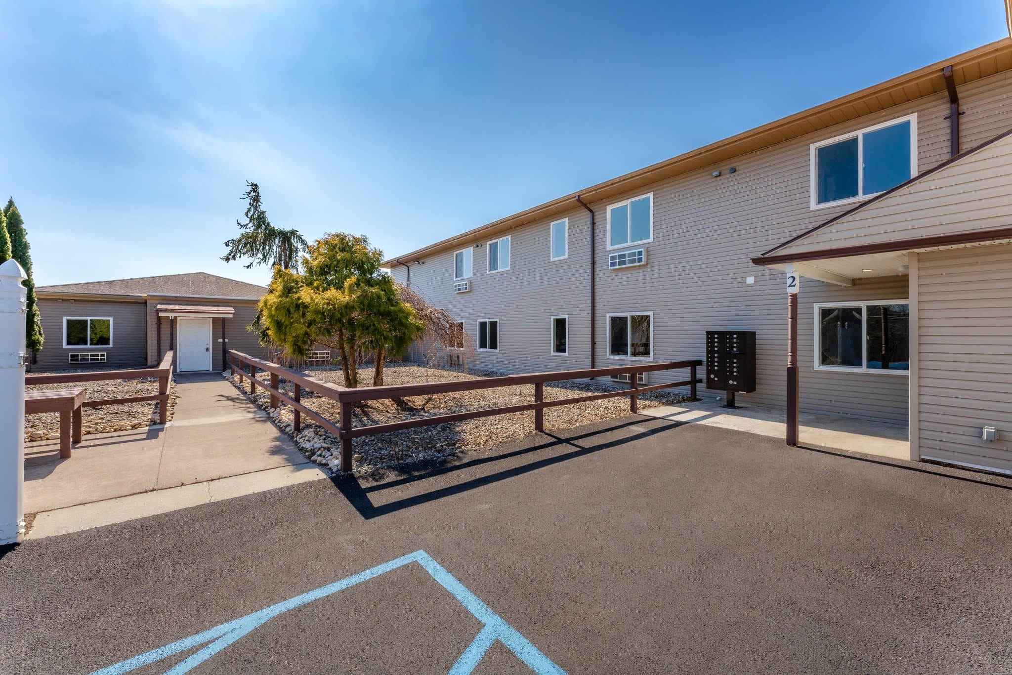 Broadheadsville Apartment: 1111 Weir Lake Road