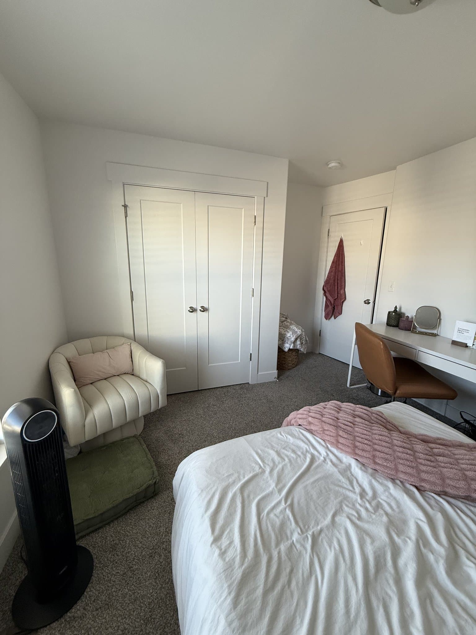 Vineyard House: 428 E 300 N