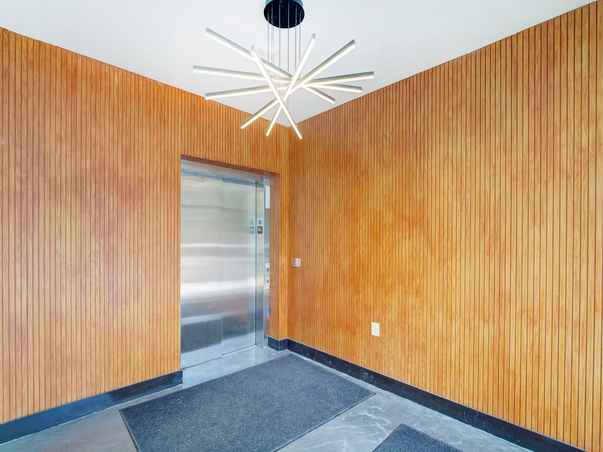 irvington Apartment: 1127 Stuyvesant Ave