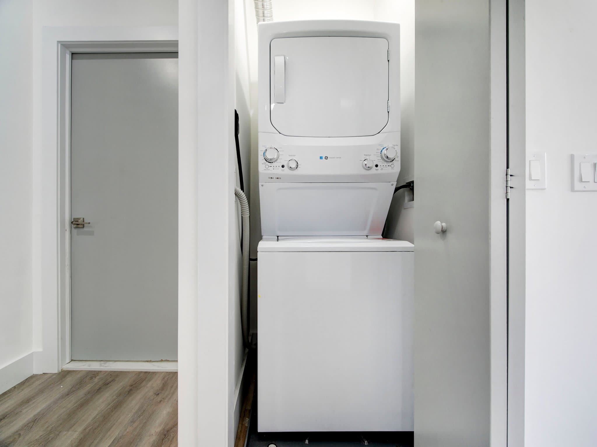 irvington Apartment: 1127 Stuyvesant Ave