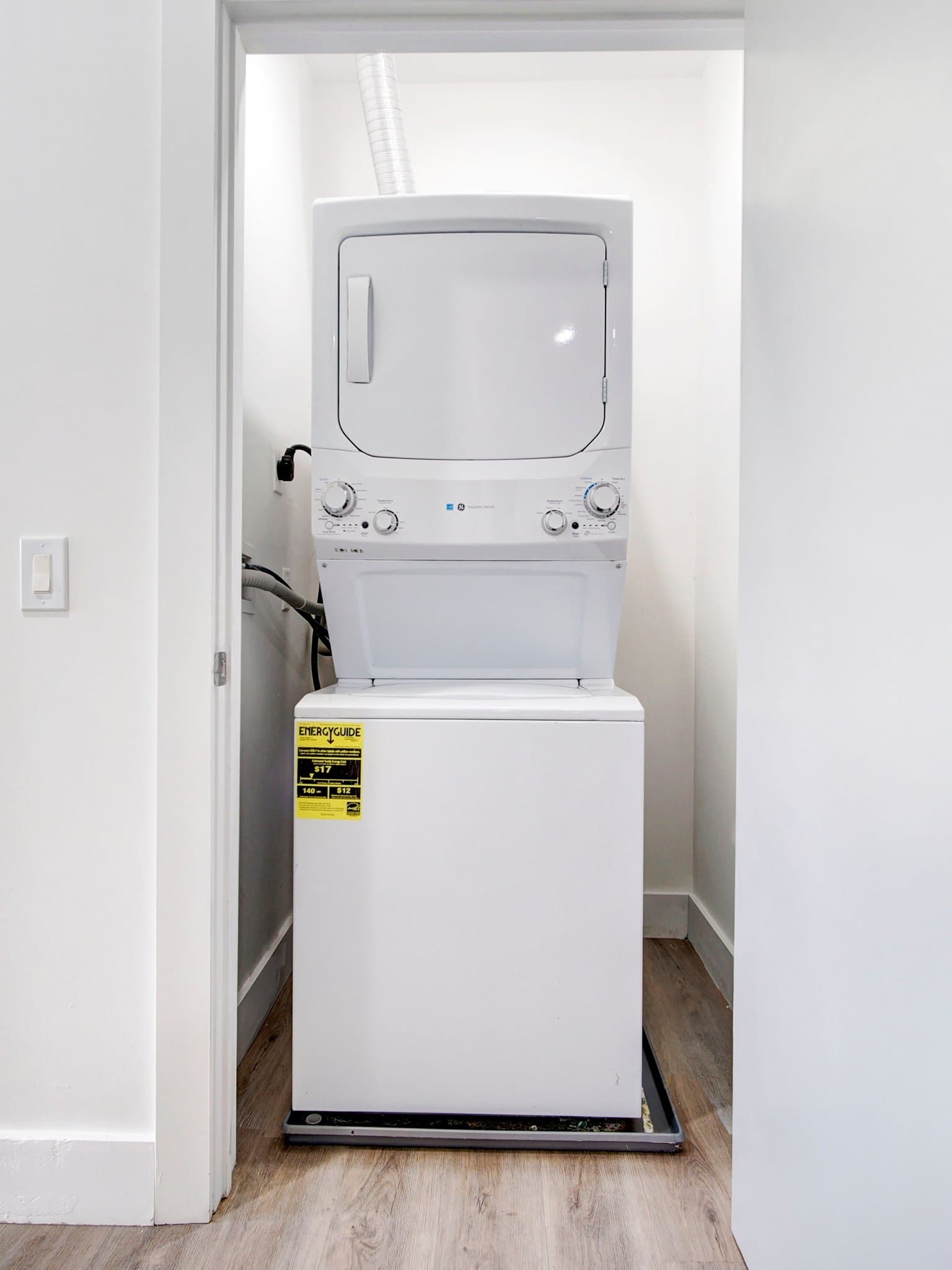 irvington Apartment: 1127 Stuyvesant Ave