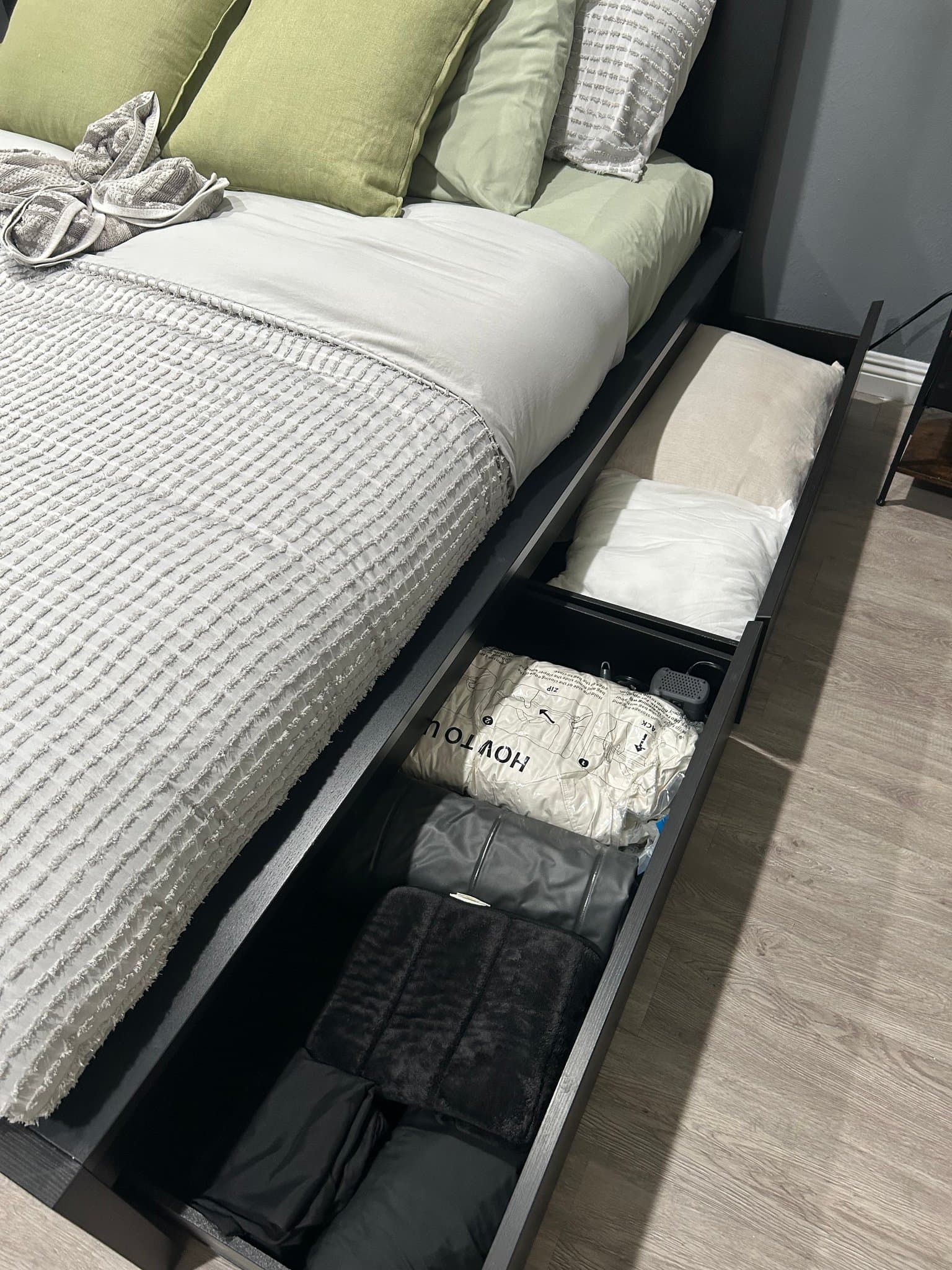 Signal Hill Single Room: 2240 N Legion Dr