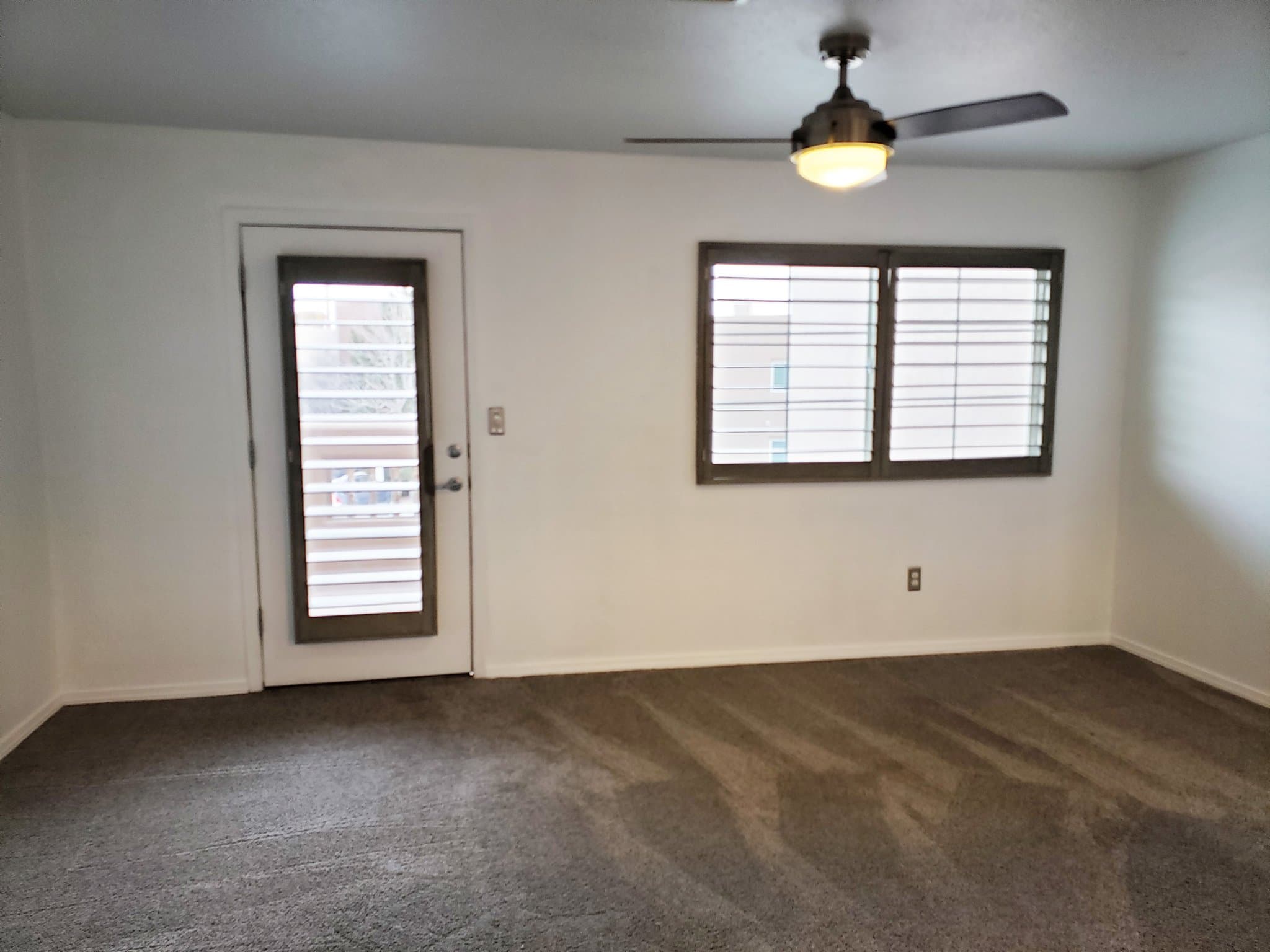 Santa Fe Condo: 2210 Miguel Chavez Road