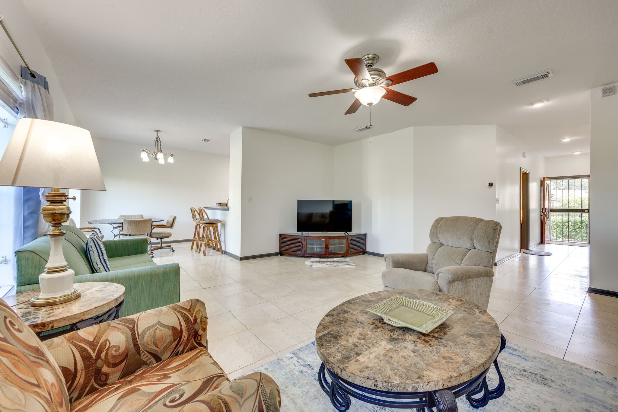 Jacksonville House: 2355 RIBAULT SCENIC Drive