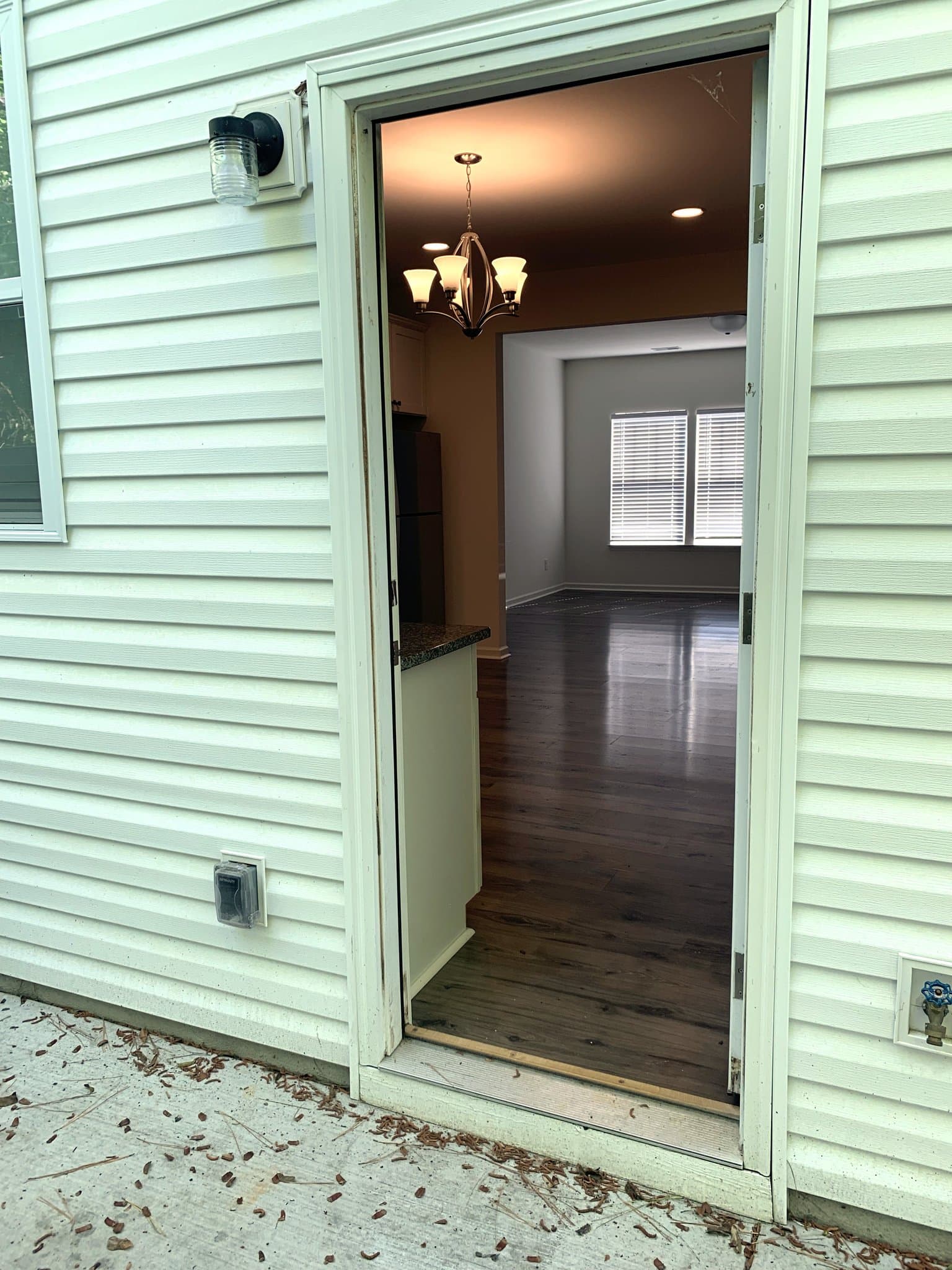 Little River Townhome: 215 Banbury Lane