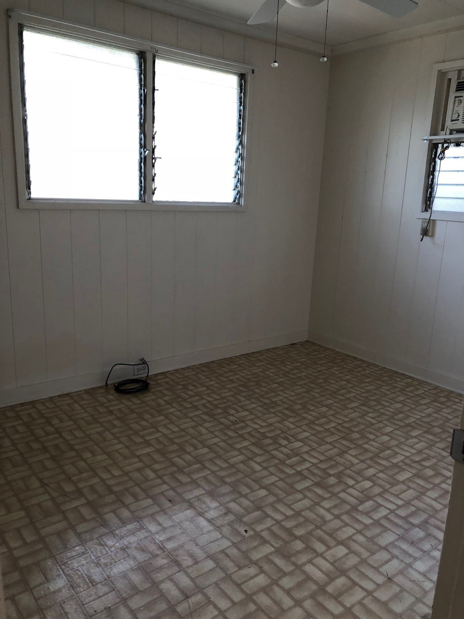 Aiea House: 99-144 Lilia Place