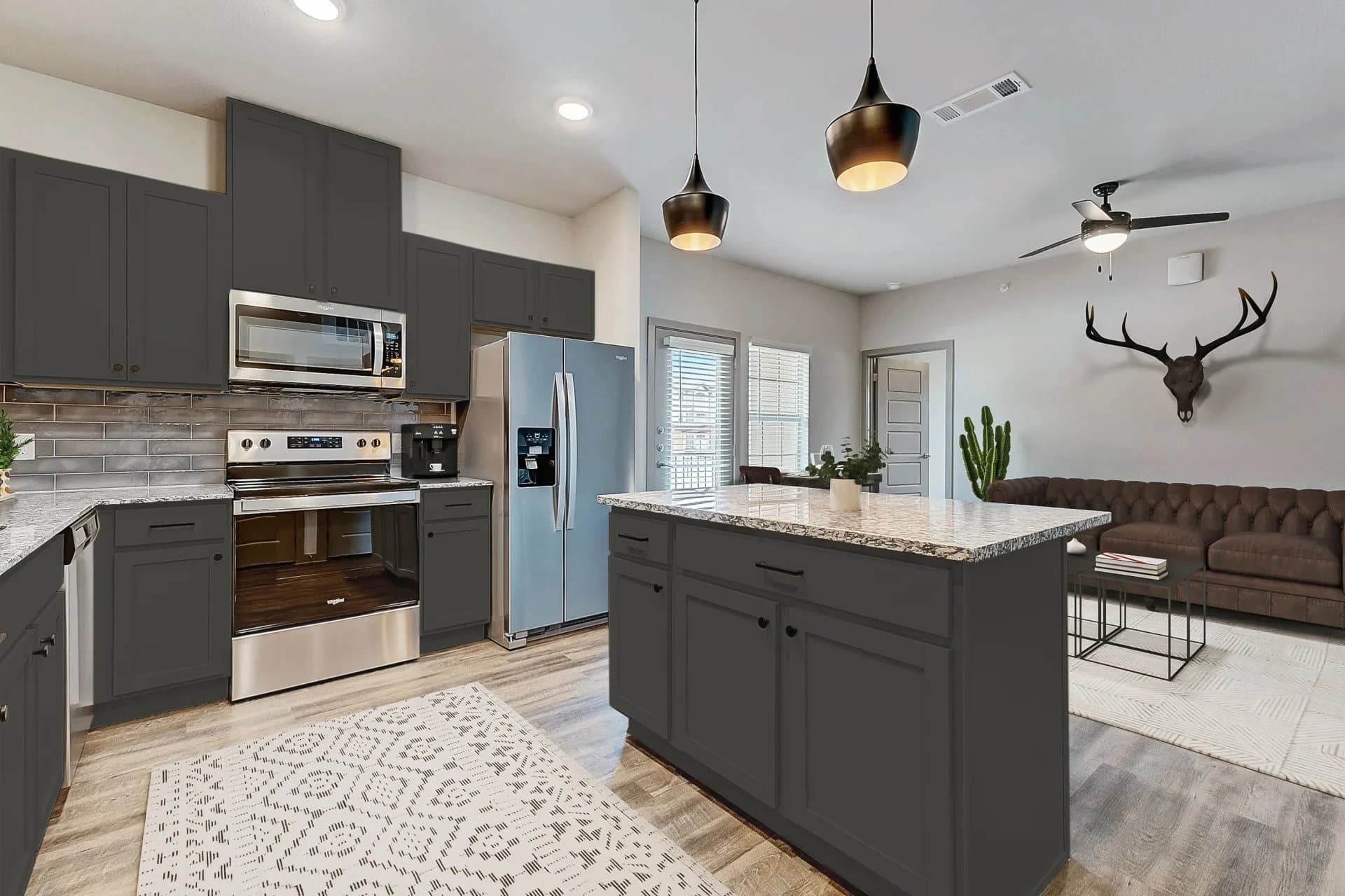 Cleburne Apartment: 4023 N Main St