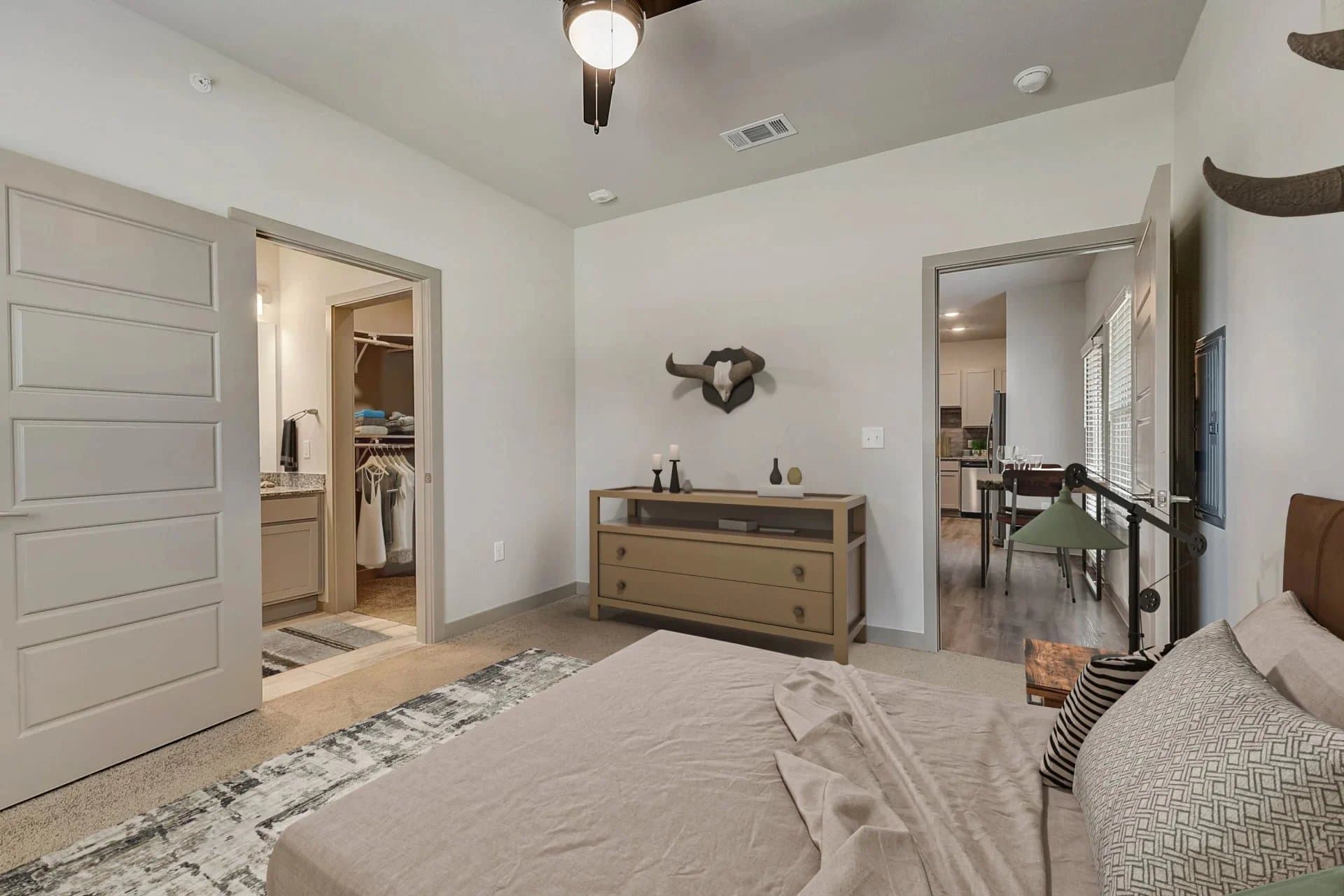 Cleburne Apartment: 4023 N Main St