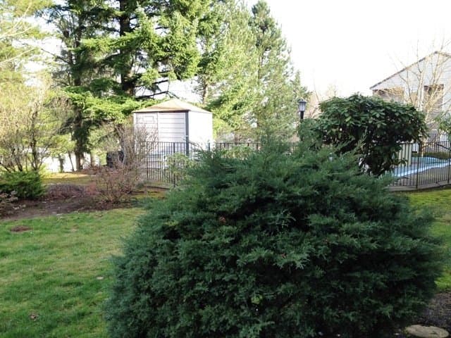 Lake Oswego House: 47 Eagle Crest Dr