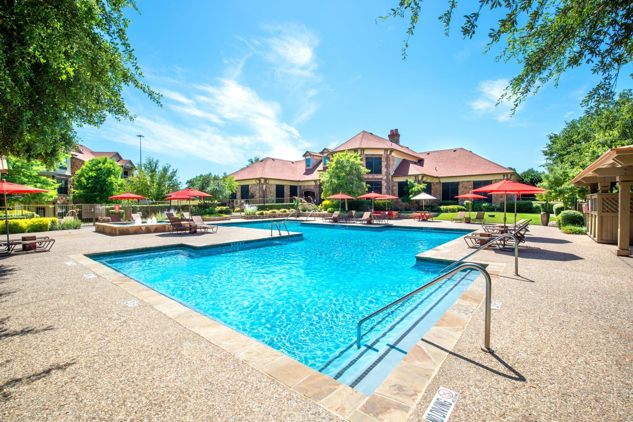 Benbrook Apartment: 8889 Cook Ranch Rd