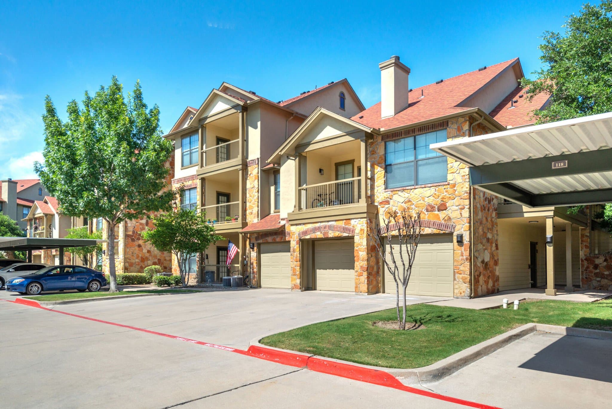 Benbrook Apartment: 8889 Cook Ranch Rd