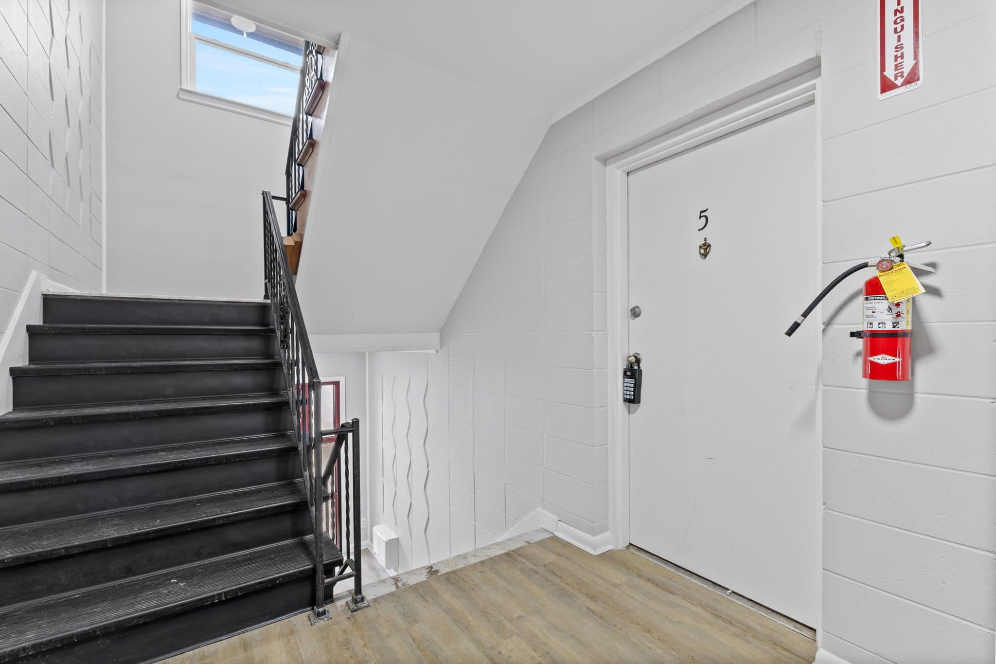 Indianapolis Apartment: 4200 N Arlington Ave, Indianapolis, IN 46226