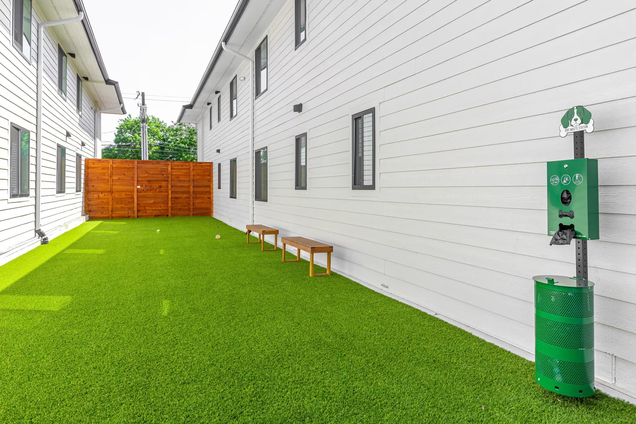 Dallas Apartment: 1519 Annex Ave