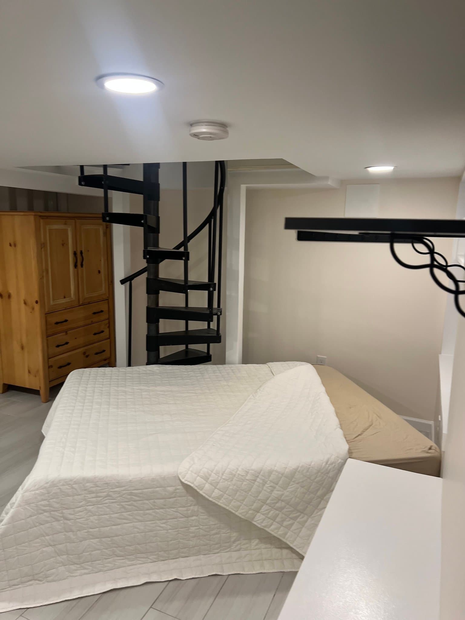 Denville Single Room: 19 Rock Ridge Rd