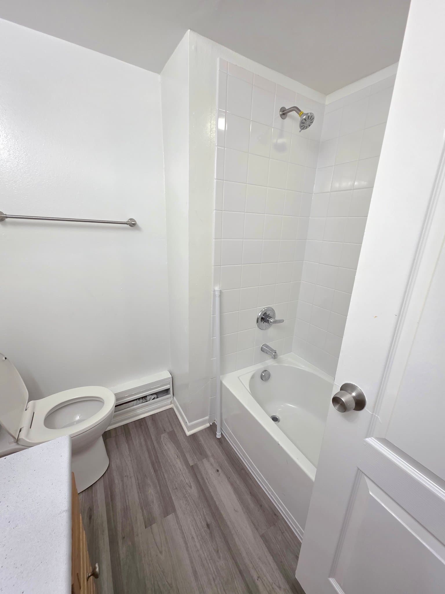 Lakewood Apartment: 1330 Zephyr St.