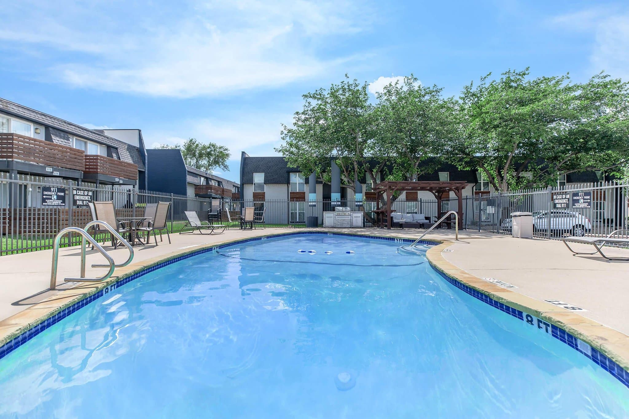 North Richland Hills Apartment: 7913 Harwood Rd