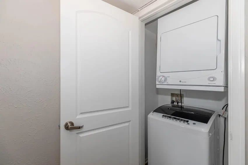 North Richland Hills Apartment: 7913 Harwood Rd
