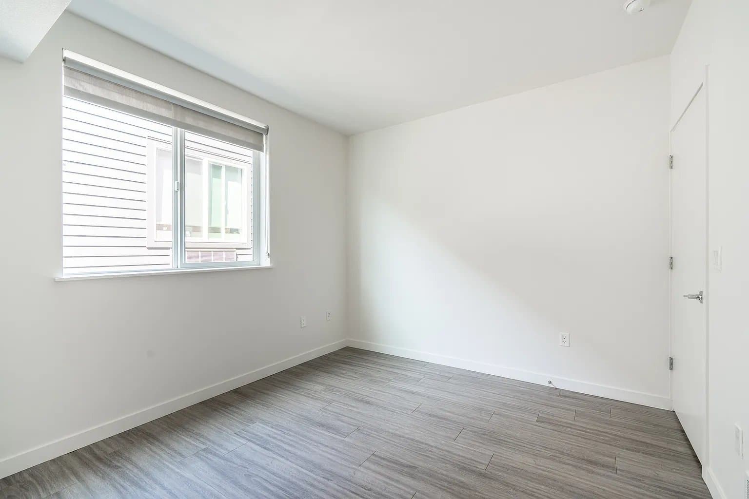 Portland Apartment: 4620 N Maryland Ave