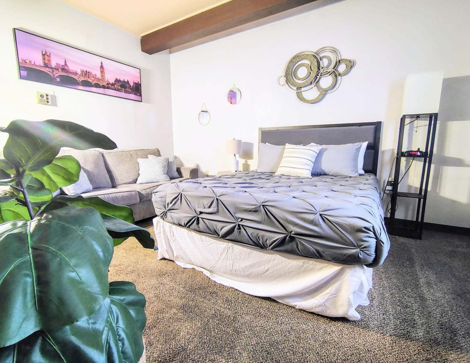 Great Falls Other: 526 2nd Ave N