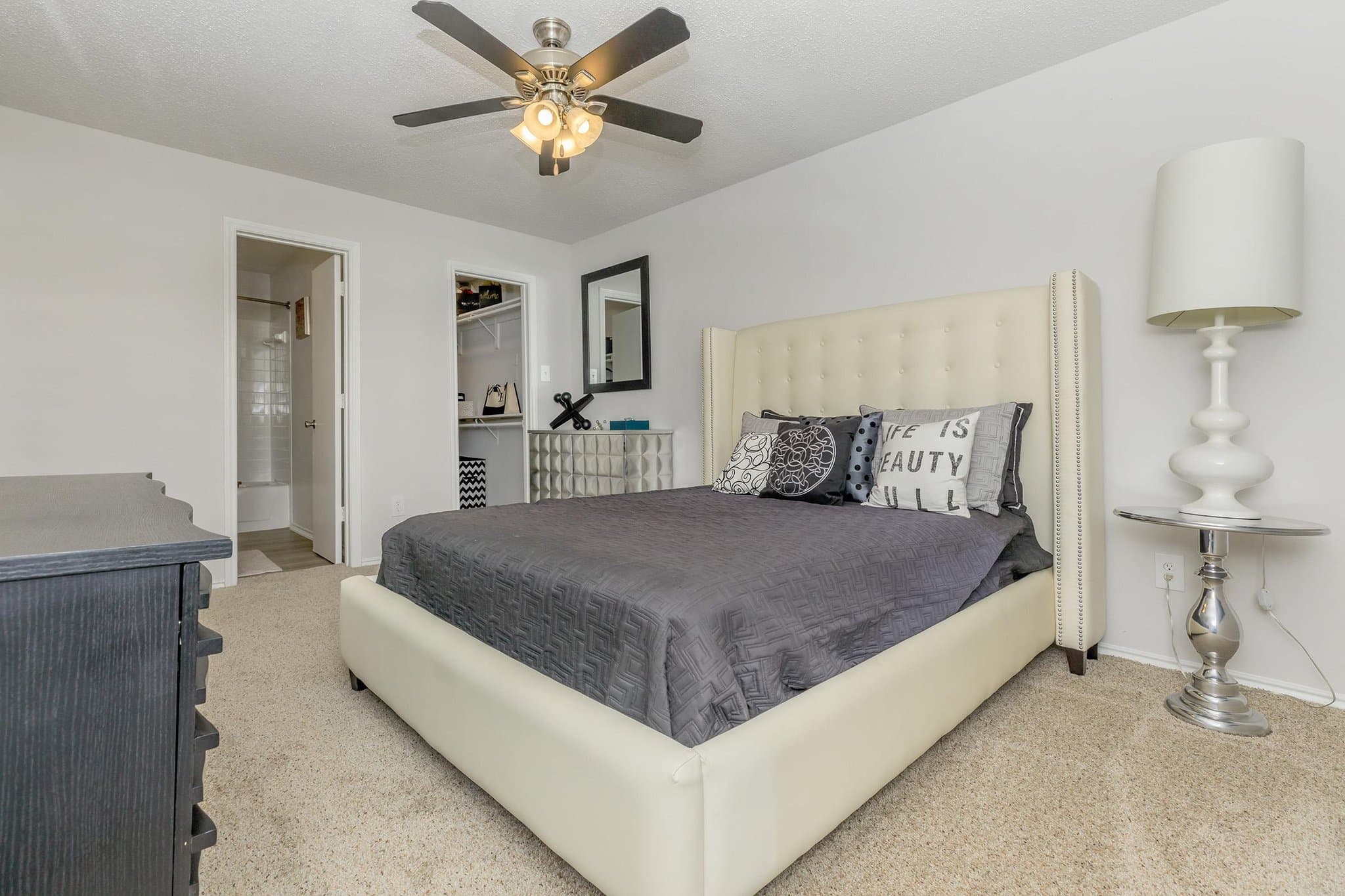 Mesquite Apartment: 1217 Americana