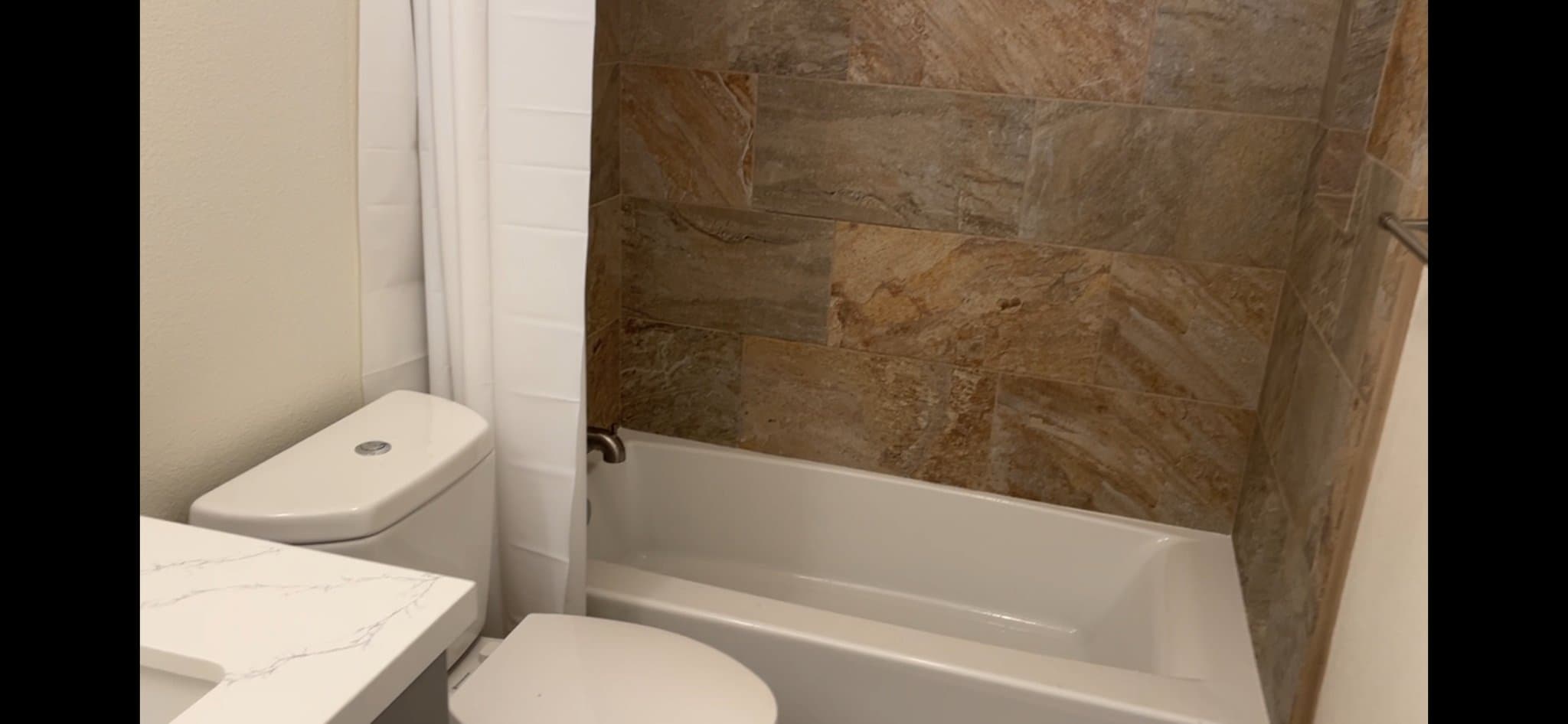 Long Beach Condo: 2890 e Artesia Blvd