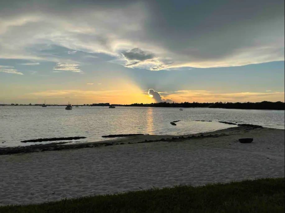 Saint Petersburg Condo: 3620 41st way S