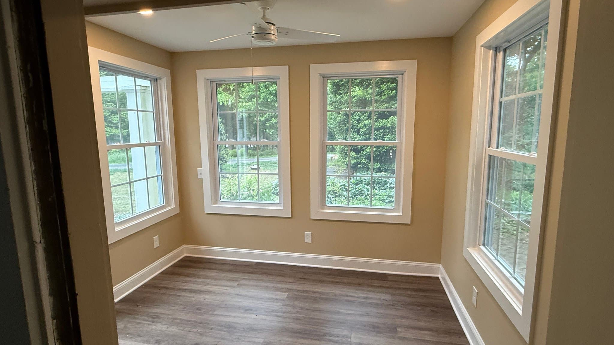 Crownsville House: 702 Defense Hwy