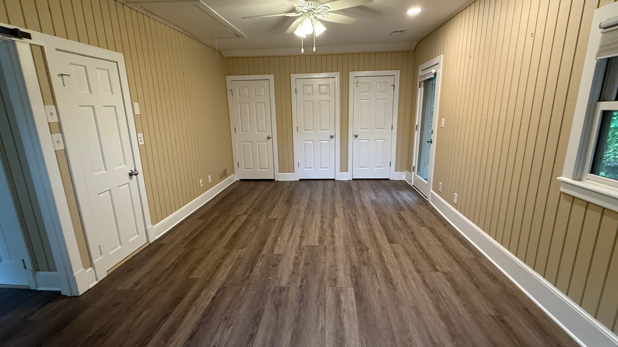 Crownsville House: 702 Defense Hwy