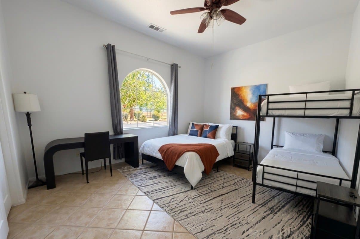 Indio House: 82686 Castleton Dr