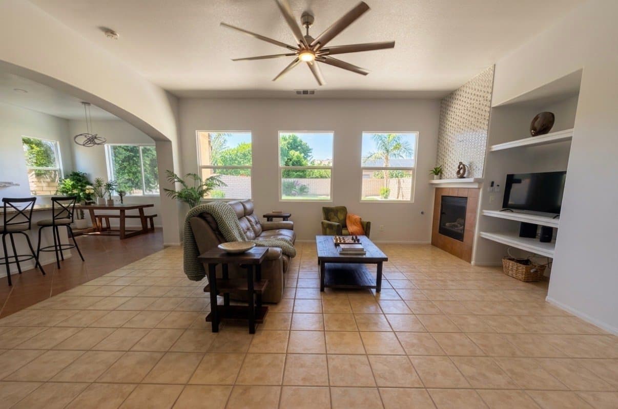 Indio House: 82686 Castleton Dr
