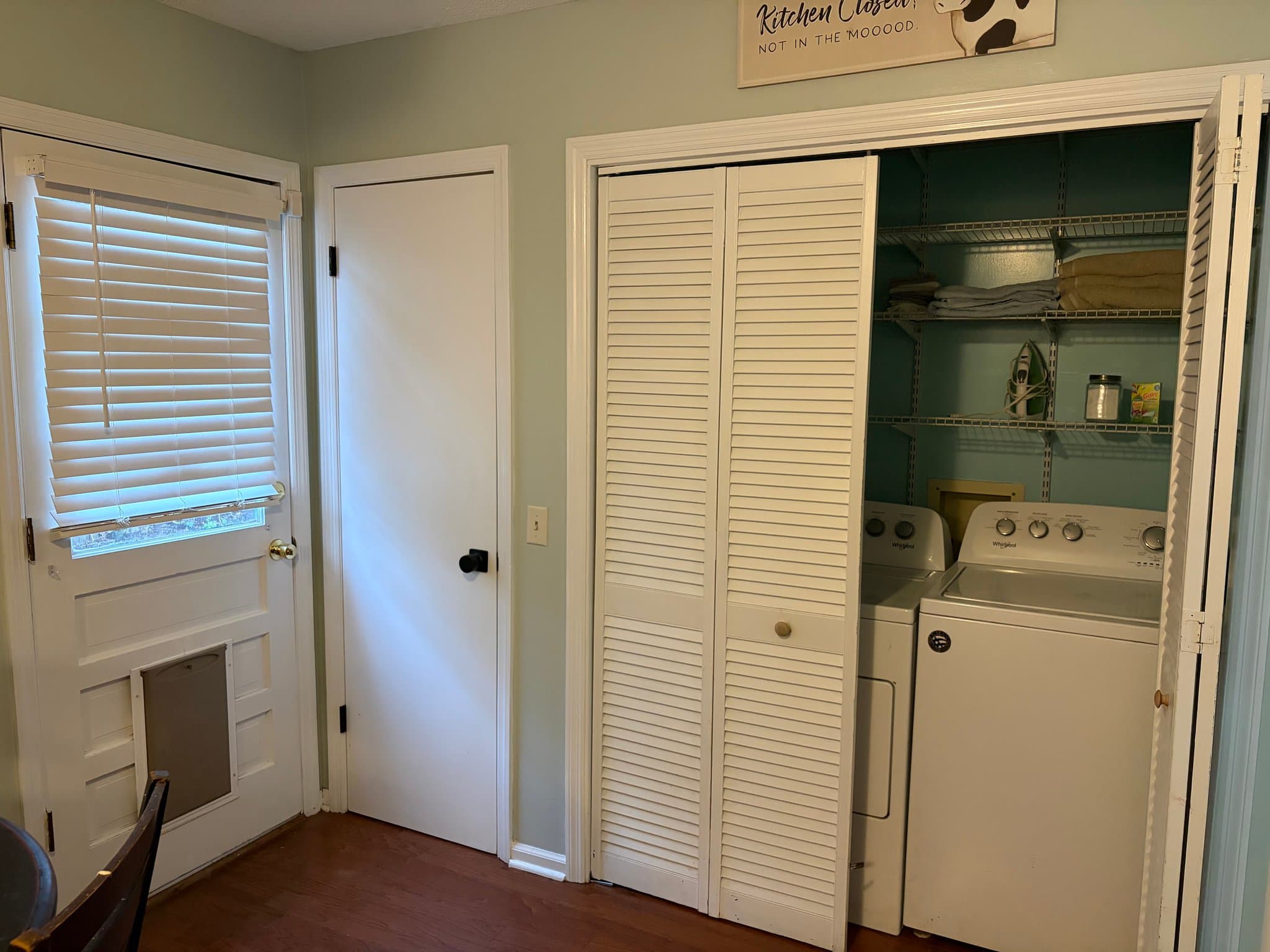 Hanahan House: 21 Sabina Ct