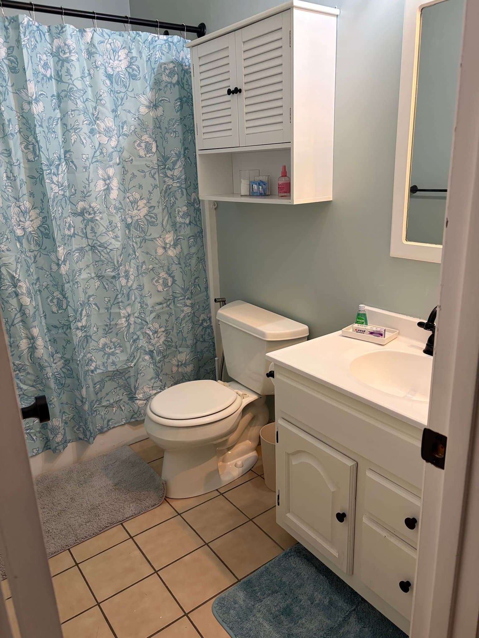 Hanahan House: 21 Sabina Ct