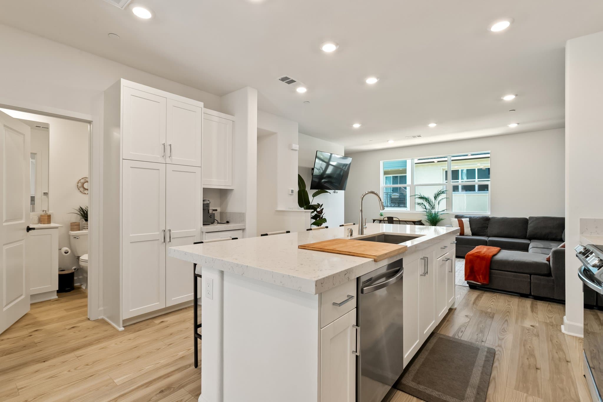 Chula Vista Condo: 777 Abby Dr.