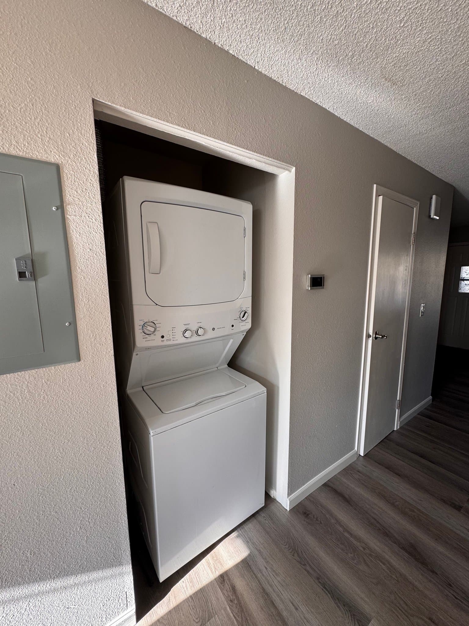 Aurora Townhome: 4633 S Crystal Way