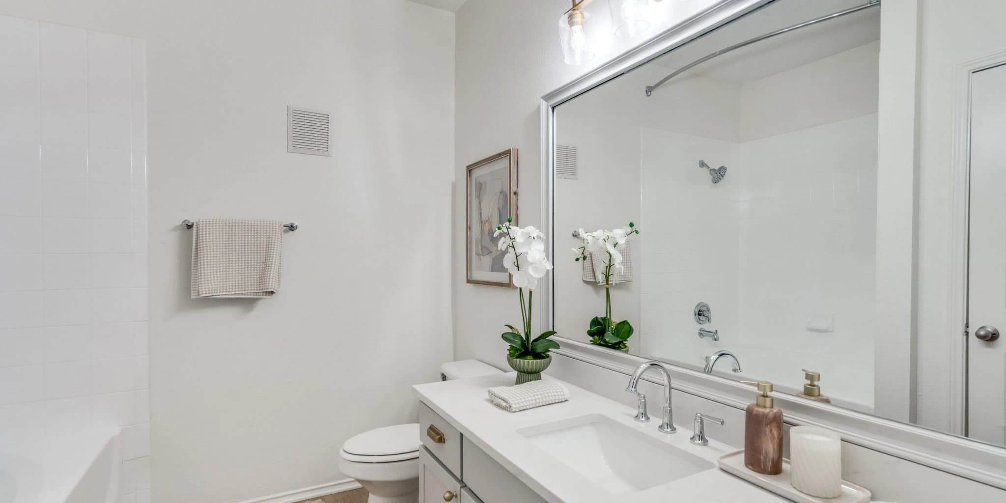 Plano Apartment: 2300 Kathryn Ln